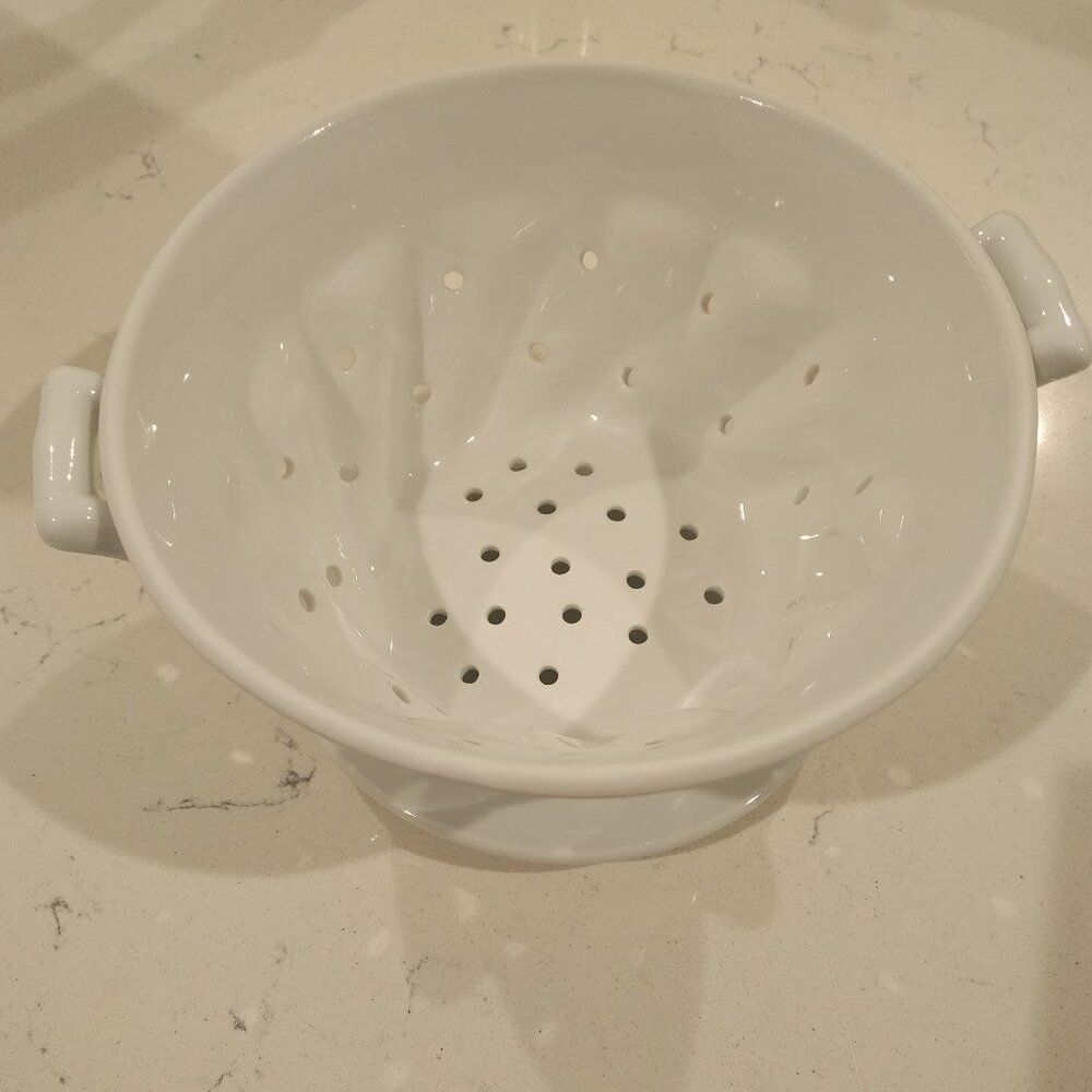 Crate & Barrel Berry Colander and Plate - Never Used